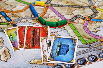 Купить Ticket to Ride. Европа. Настольная игра в БУКВАЕШКА